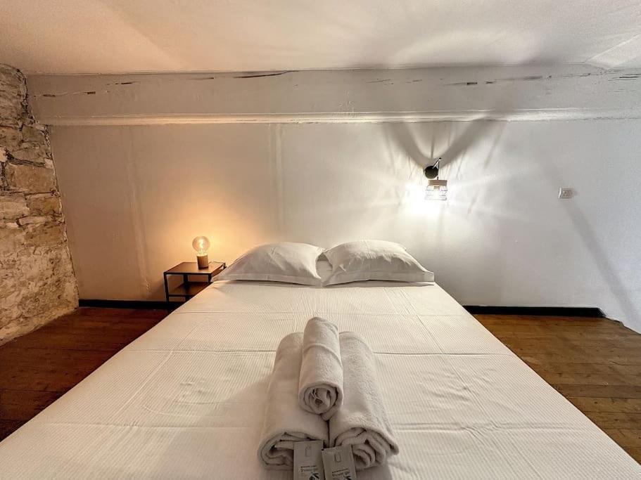 Cosy Appt Coeur De Lyon 1 Imbert Apartment Ngoại thất bức ảnh